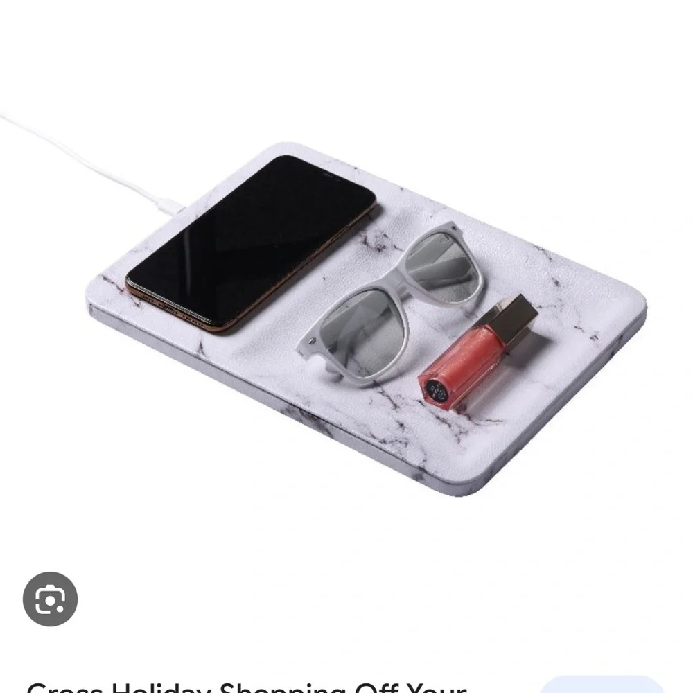 Ellie Los Angeles Wireless Charging Tray EUC